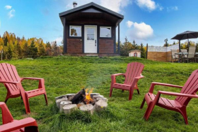 Chalet le Coyote Lac, Spa En Rivière, Micro Ferme, Sentier Du Domaine, Vue Sur Les Monts, Idal 2 4 Personnes